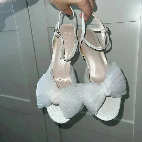 DB STUDIO Pleated Chiffon Bow Mid-Heel Sandals 7.5 - Picture 6 of 13